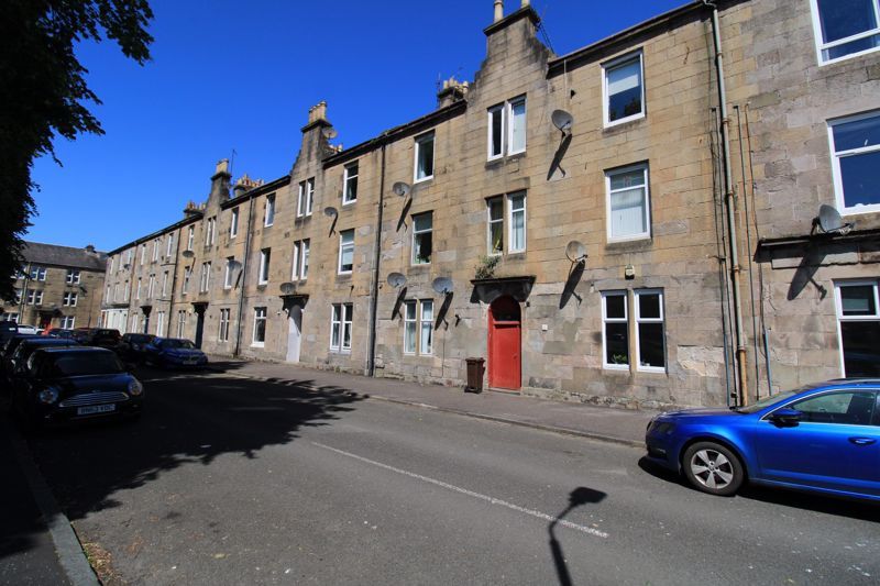 2 bed flat for sale in Knoxland Square, Dumbarton G82, £79,000 Zoopla