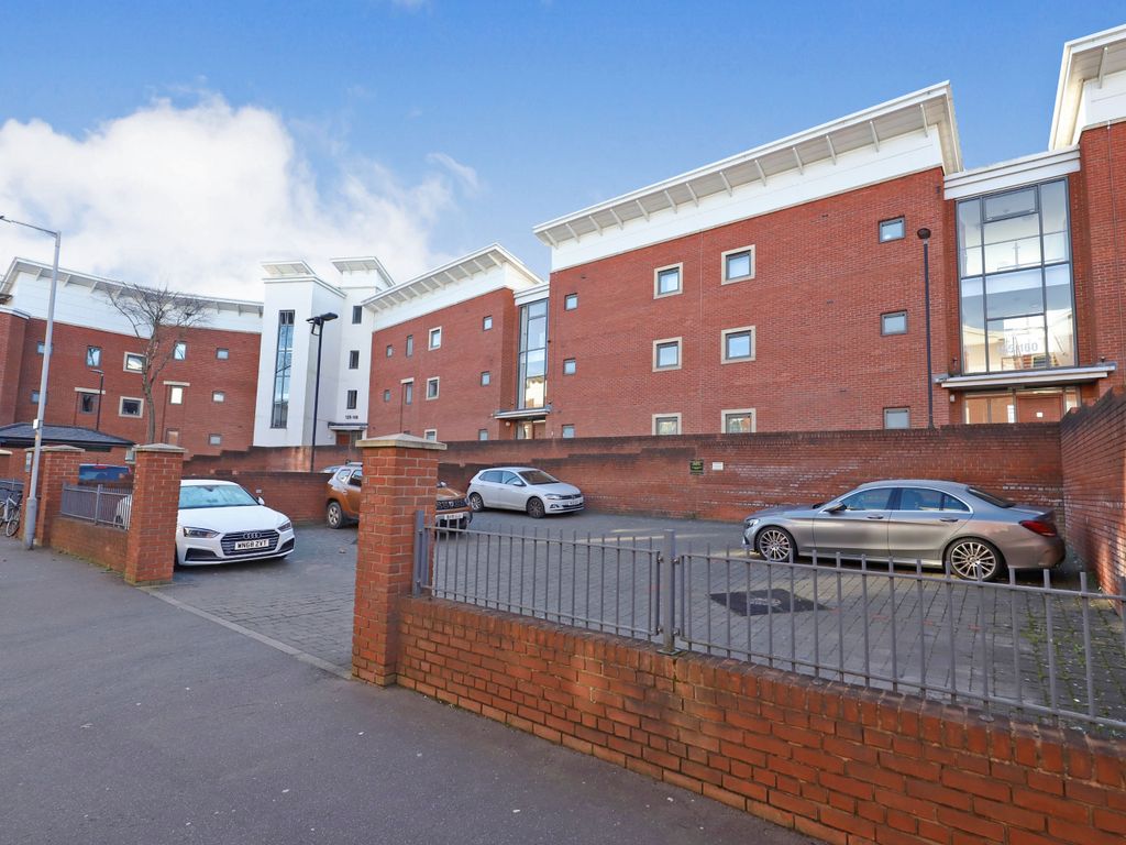 1 bed flat for sale in Albion Street, Wolverhampton, West Midlands WV1