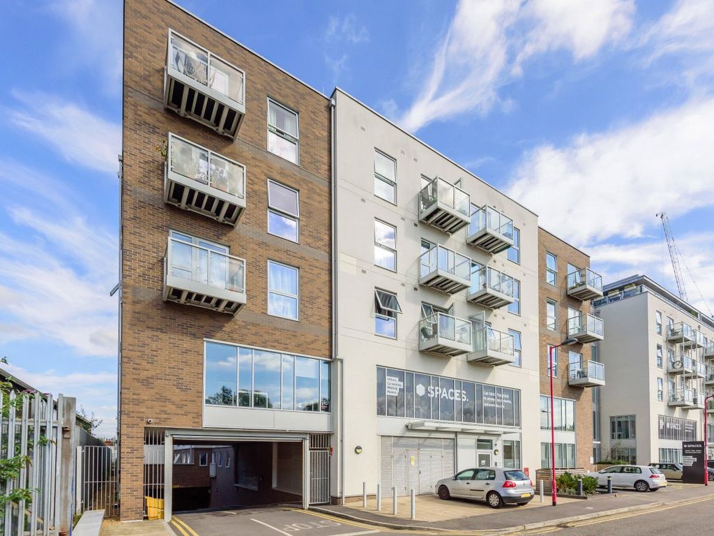 Station View Guildford Surrey GU1  