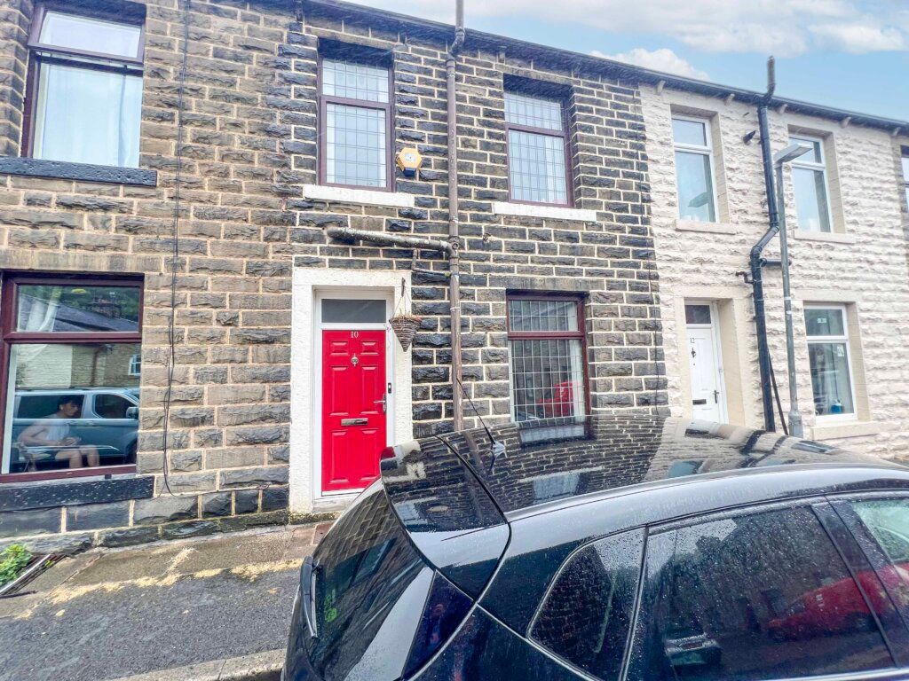3 bed terraced house for sale in Charles Street, Waterfoot, Rossendale