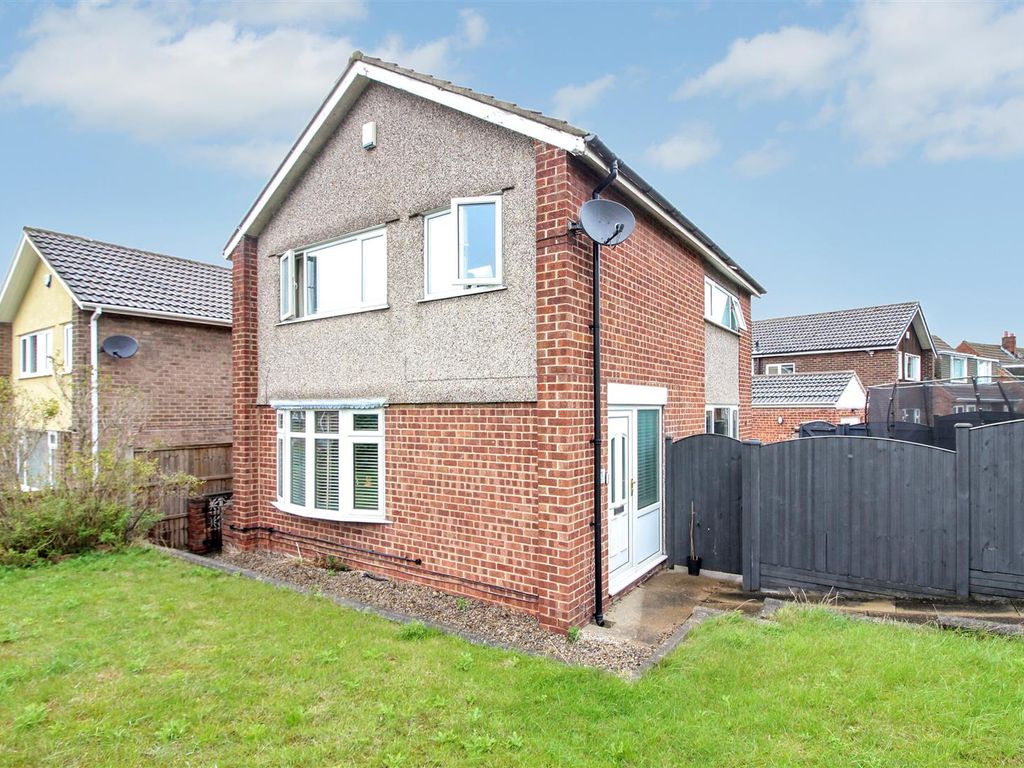 3 bed detached house for sale in Hammerton Drive, Garforth, Leeds LS25