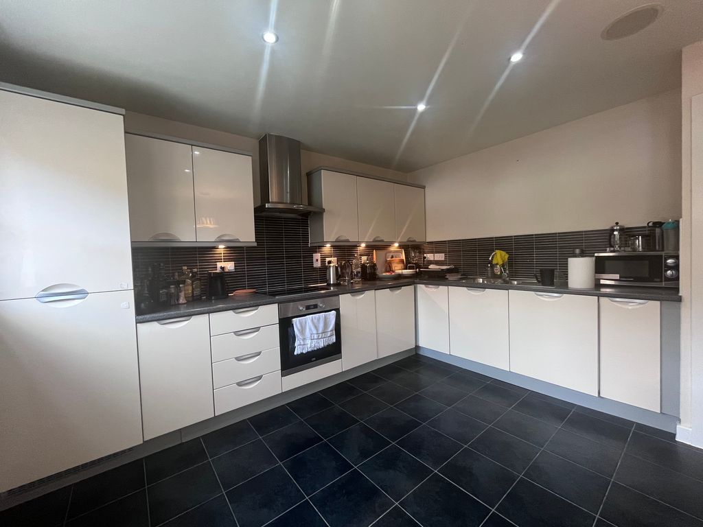 4 bed town house to rent in Gilson Place, Muswell Hill N10 Zoopla