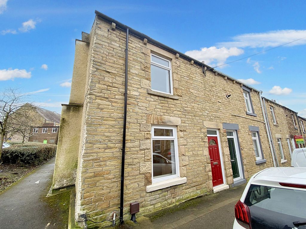 2 bed terraced house to rent in Edith Street, Consett DH8, £625 pcm