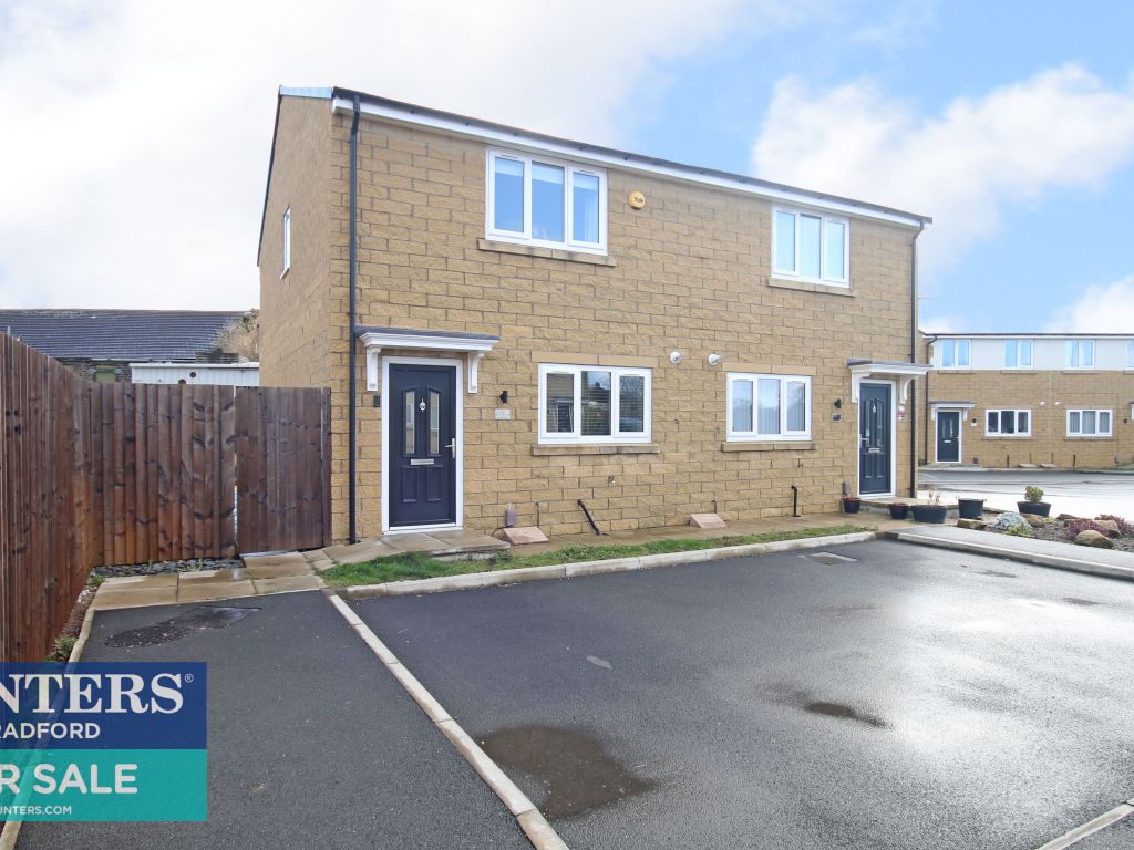2 bed semidetached house for sale in Tunwell Close, Eccleshill