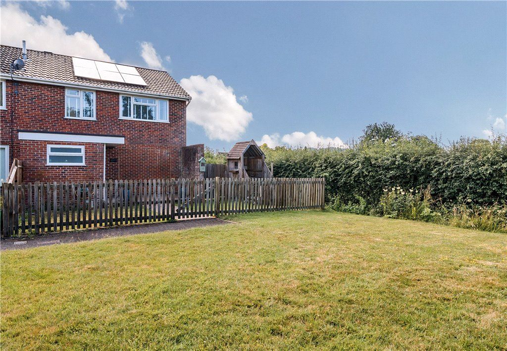 3 bed end terrace house for sale in Gazing Lane, West Wellow, Romsey