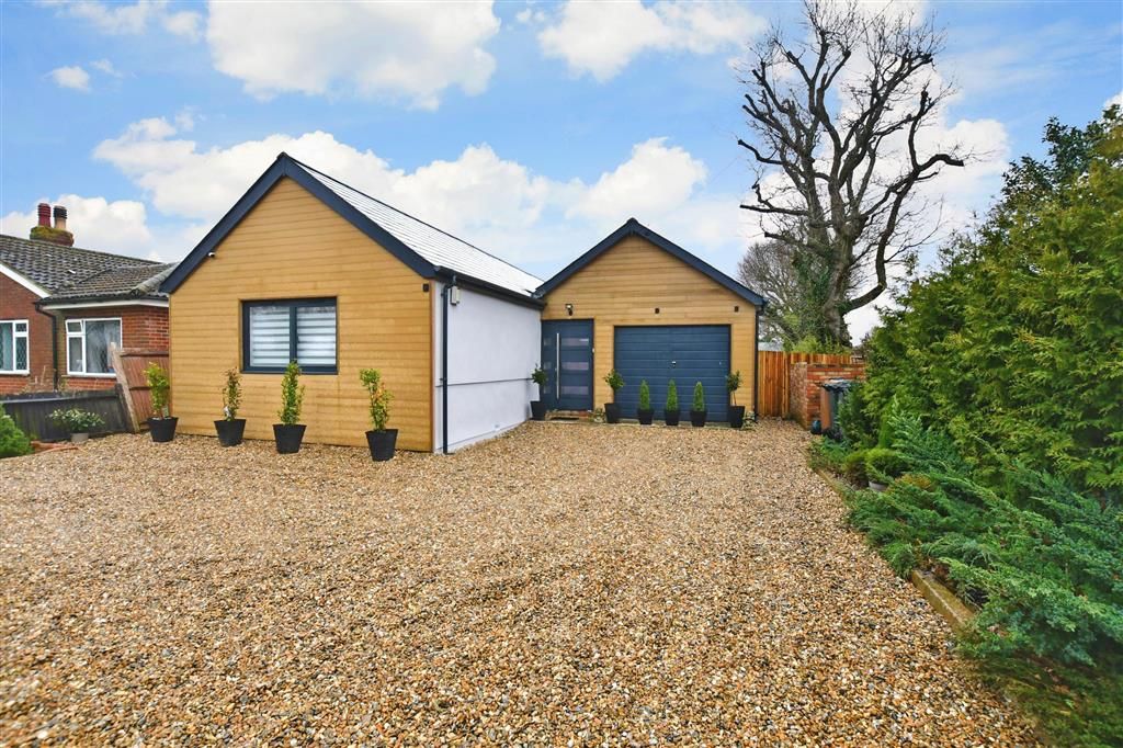 4 bed detached bungalow for sale in Magpie Hall Road, Stubbs Cross, Ashford, Kent TN26 Zoopla