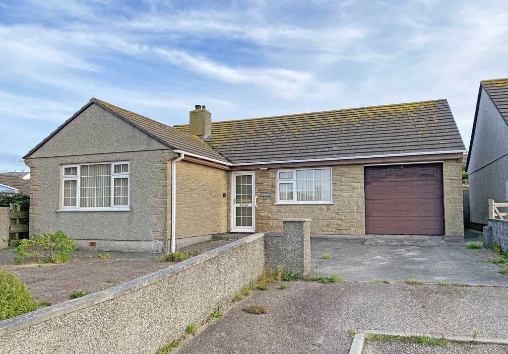 2 bed detached bungalow for sale in St Pirans Parc, Porthleven