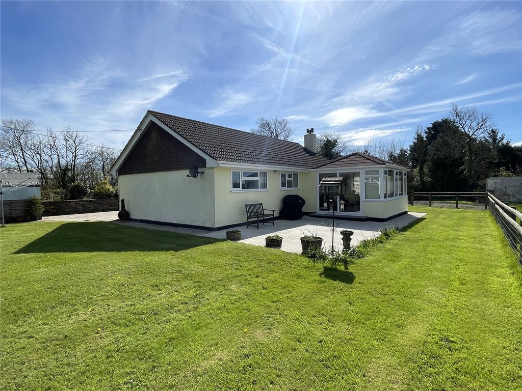 3 bed bungalow for sale in Ashwater, Beaworthy, Devon EX21, £325,000