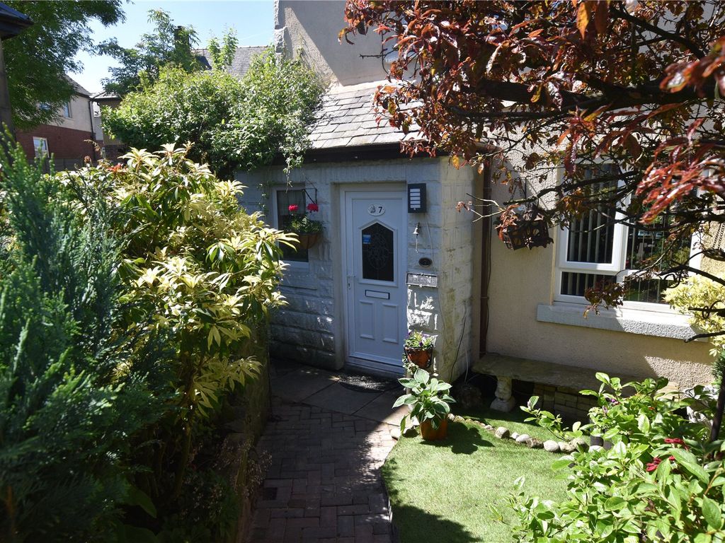 2 bed semidetached house for sale in Pendle Close, Bacup, Lancashire