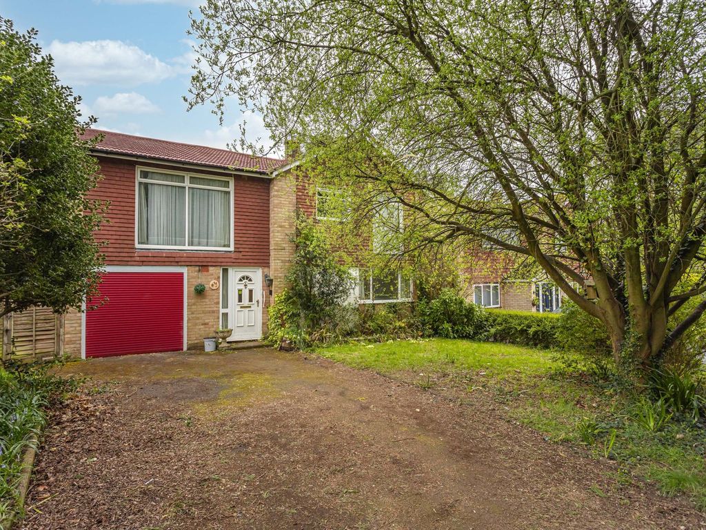 4 bed detached house for sale in Langsmead, Blindley Heath RH7, £