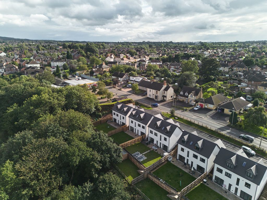 New home, 4 bed detached house for sale in Three Waters View, Whitwick