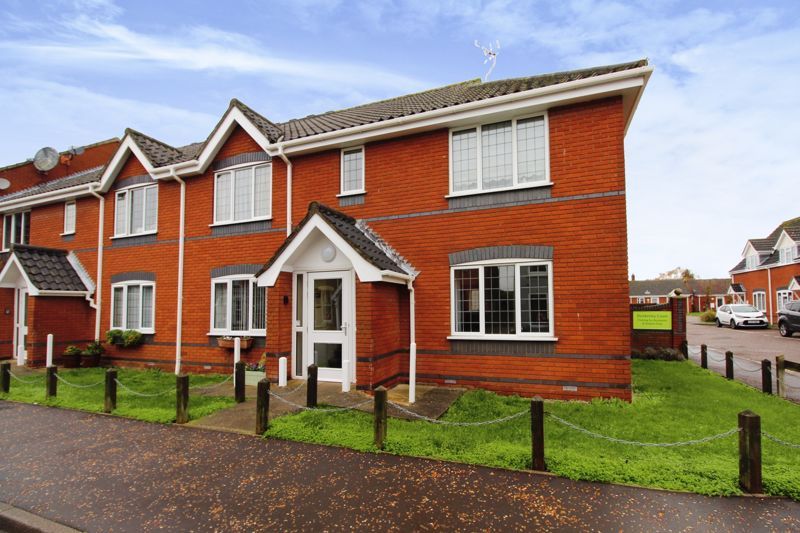 1 bed flat for sale in High Street, Stalham, Norwich NR12 Zoopla