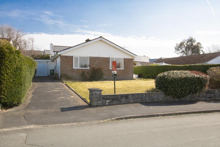 3 bed detached bungalow for sale in Ballagarey Road, Glen Vine, Isle Of