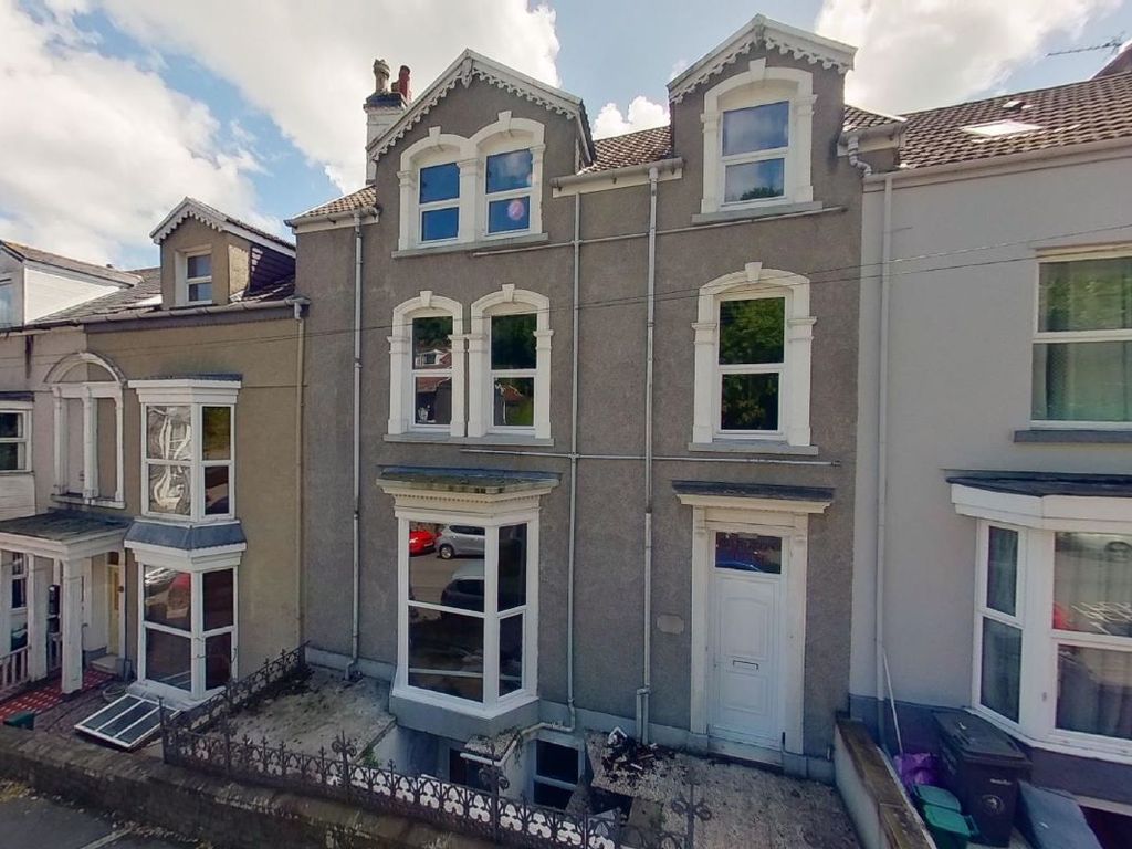 9 bed terraced house for sale in 4 Carlton Terrace, Swansea SA1 Zoopla