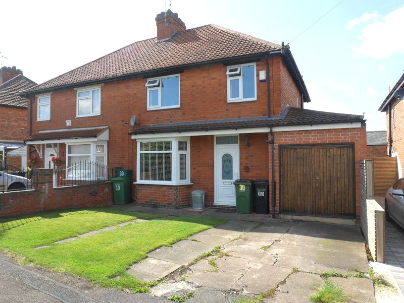 3 bed semidetached house to rent in Grosvenor Crescent, Leicester