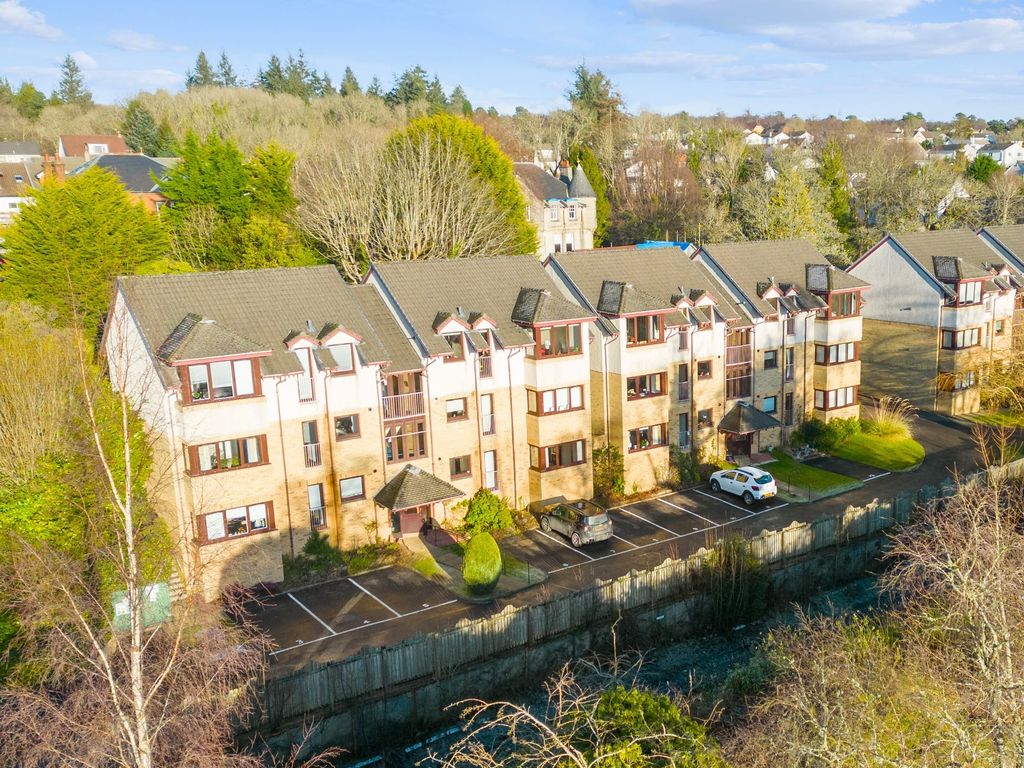 2 bed flat for sale in Woodhollow House, Helensburgh, Argyll & Bute G84, £143,000 Zoopla