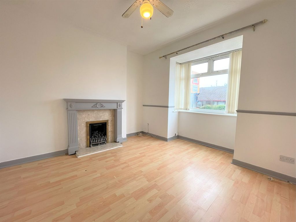 3 bed terraced house to rent in Ysgol Street, Port Tennant, Swansea SA1