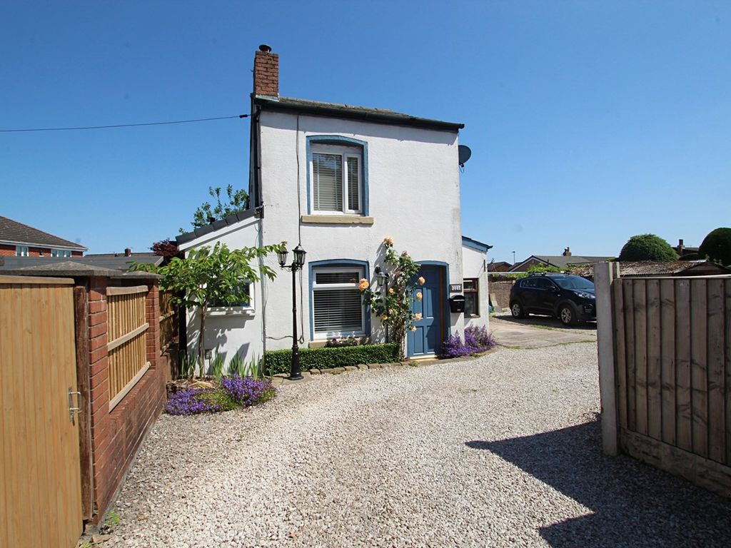 2 bed detached house for sale in Edge Green Lane, Golborne, Warrington