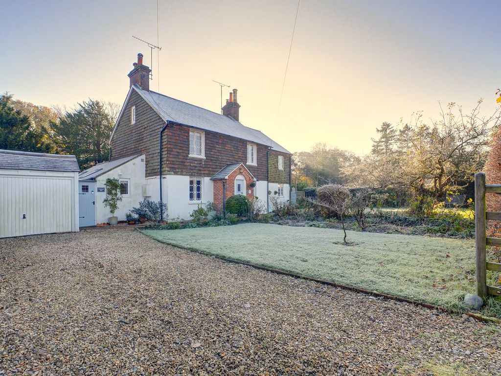 2 bed cottage for sale in Graywood Lane, East Hoathly, Lewes BN8 Zoopla