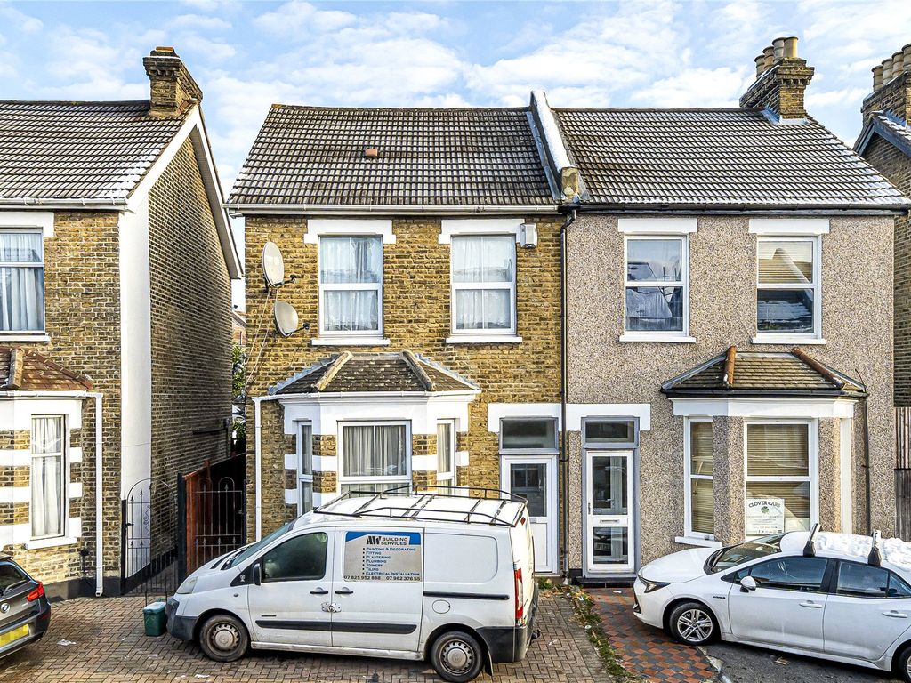 3 bed semidetached house for sale in West Street, Bromley BR1 Zoopla