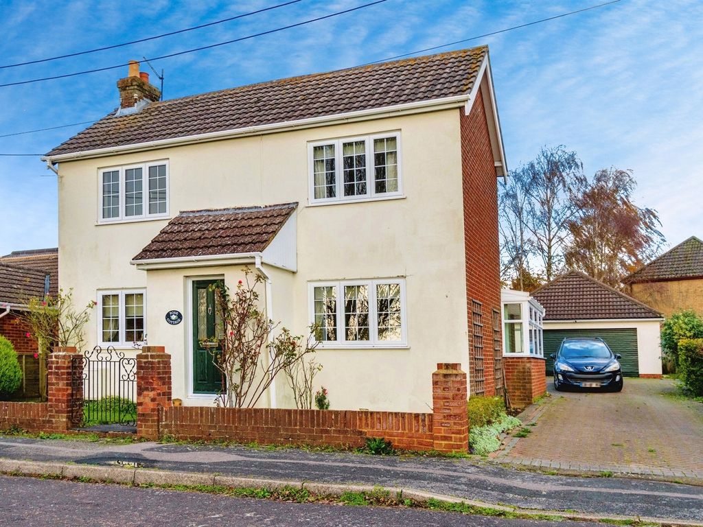 3 bed detached house for sale in Brookfield Road, Fair Oak, Eastleigh