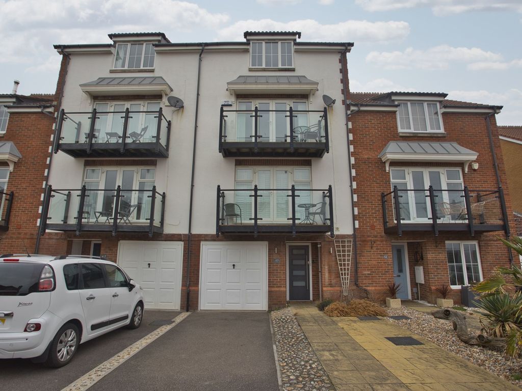 4 bed terraced house to rent in Alexandra Corniche, Hythe CT21, £2,300