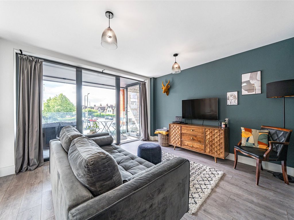 2 bed flat for sale in Homesdale Road, Bromley BR2, £415,000 Zoopla