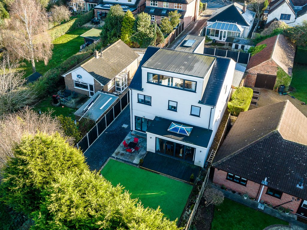 7 bed detached house for sale in Main Road, Wilford, Nottingham NG11, £