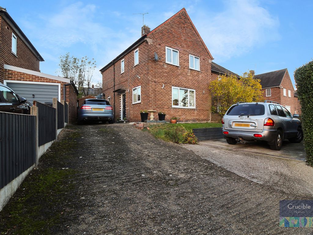 3 bed semidetached house for sale in Worrall Road, High Green