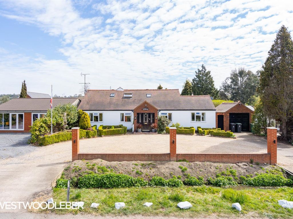 5 bed detached house for sale in Netherhall Road, Roydon, Harlow CM19