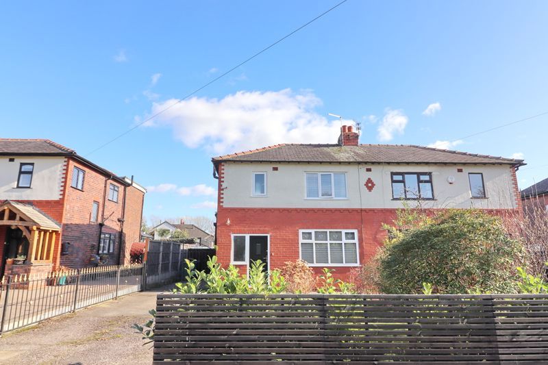 3 bed semidetached house for sale in Church Road, Astley, Tyldesley