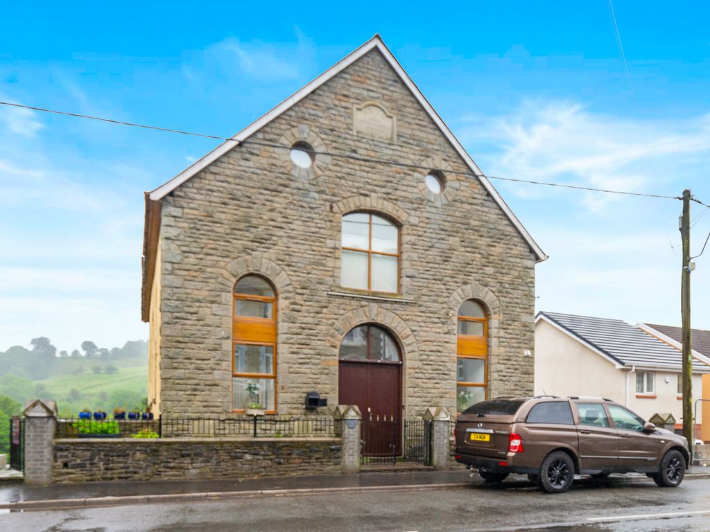 7 bed detached house for sale in Caerphilly Road, Senghenydd