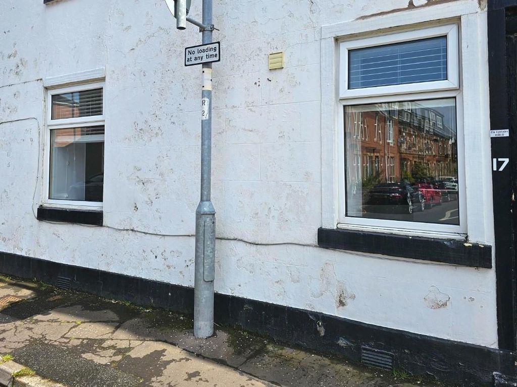 1 bed flat for sale in Crawford Street, Largs KA30, £59,000 Zoopla