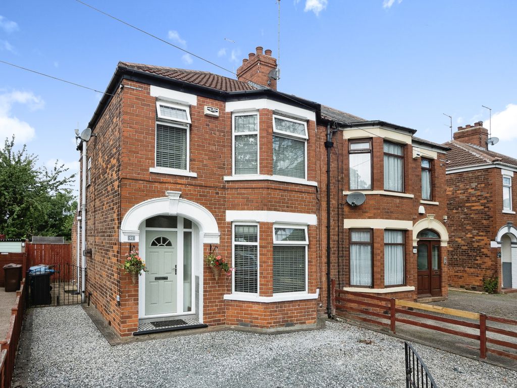 3 bed semidetached house for sale in Hall Road, Hull, East Yorkshire