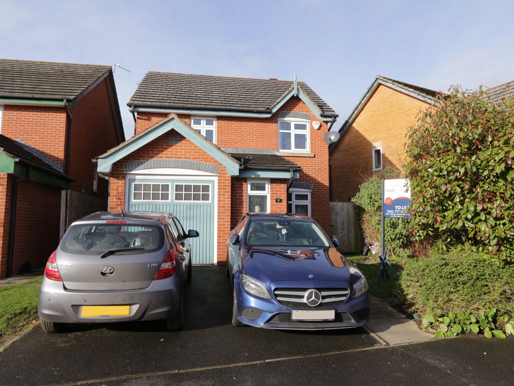 3 bed detached house to rent in Dean Road, Cadishead, Manchester M44