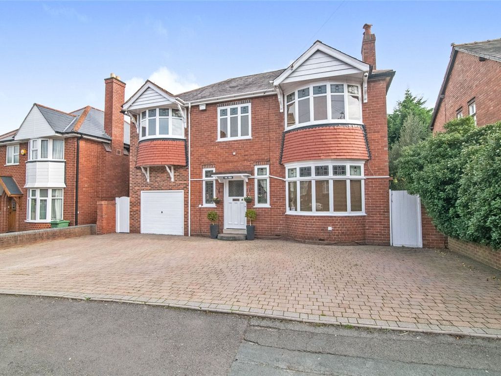 5 bed detached house for sale in Laurel Lane, Halesowen, West Midlands