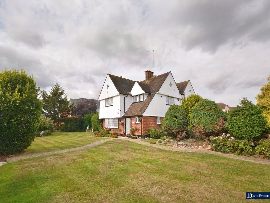 5 bed detached house for sale in Parkstone Avenue, Emerson Park