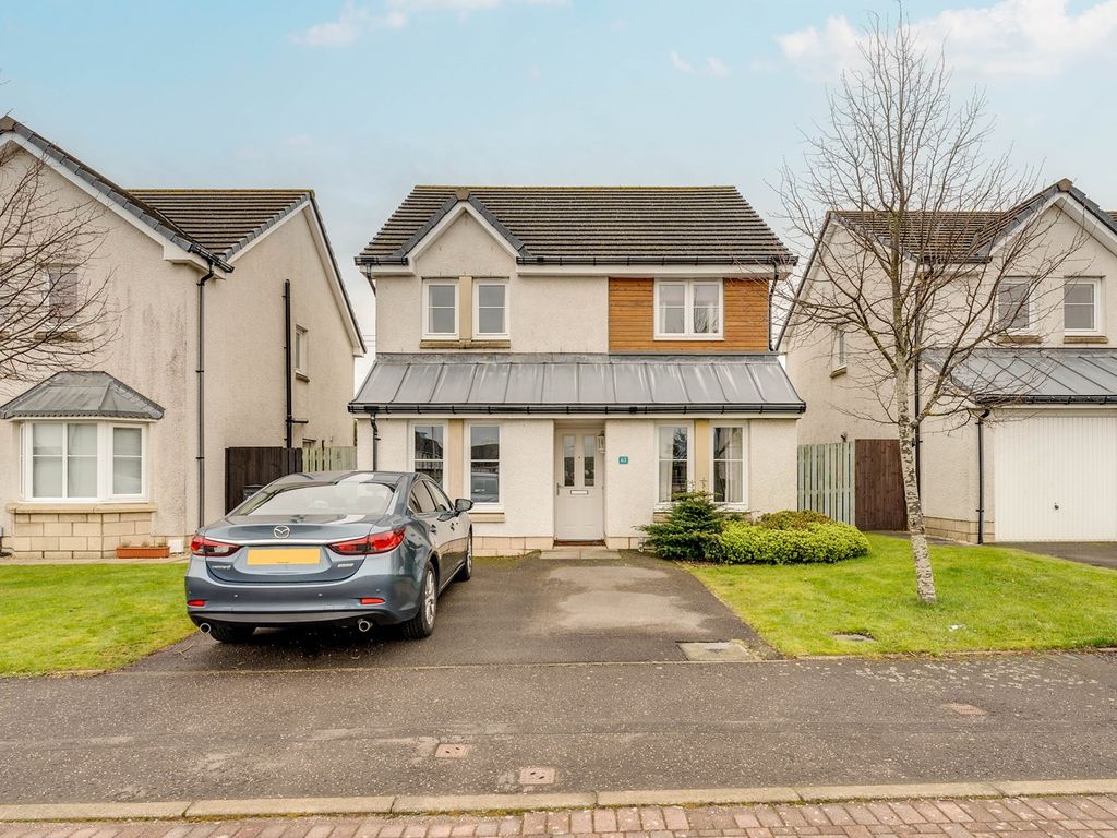 4 bed detached house for sale in Merlin Drive, Dunfermline KY11, £