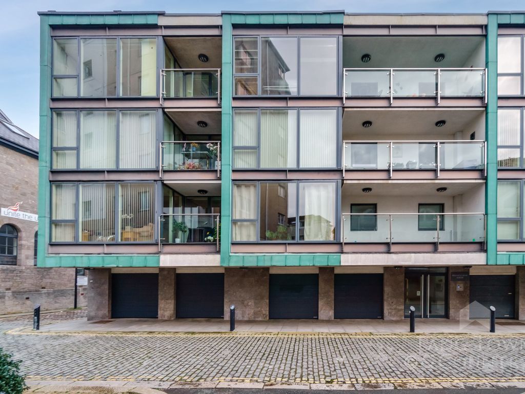 Pinnacle Quay North, Sutton Harbour, Plymouth PL4  