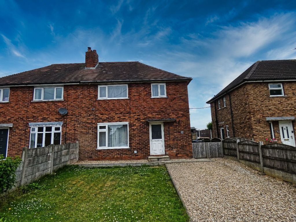 3 bed semidetached house to rent in St. Martins Road, Talke Pits
