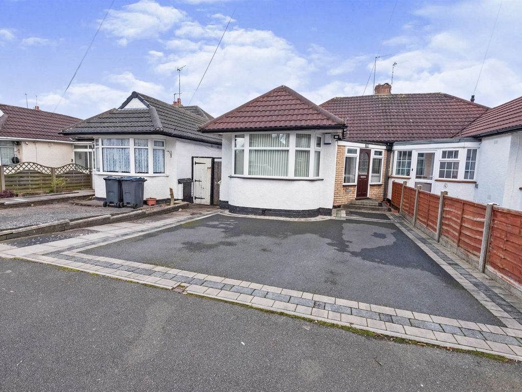 2 bed semidetached bungalow for sale in Elmay Road, Birmingham B26