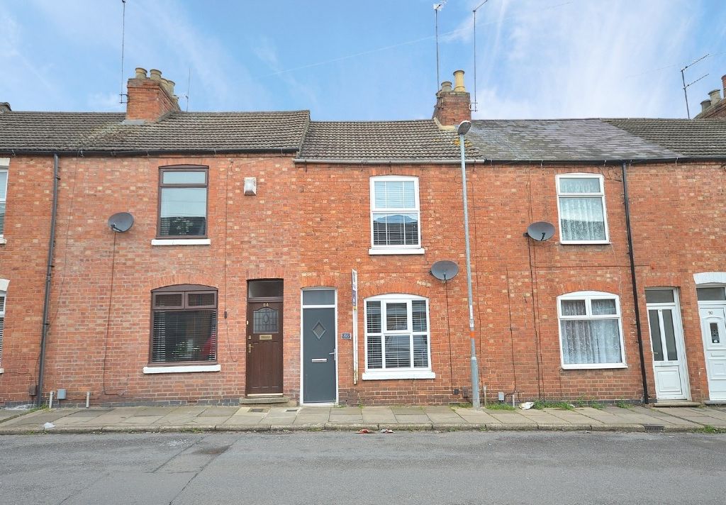 2 bed terraced house for sale in Junction Road, Northampton NN2 Zoopla