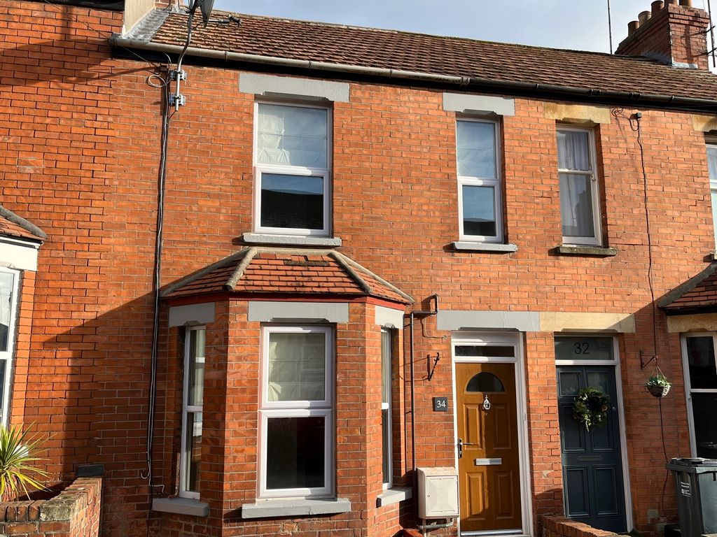2 bed terraced house to rent in Cromwell Road, Yeovil BA21 Zoopla