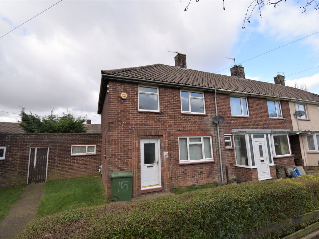3 bed end terrace house to rent in Worcester Avenue, Grimsby