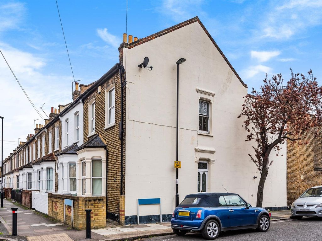 3 bed end terrace house for sale in Alloa Road, London SE8 Zoopla