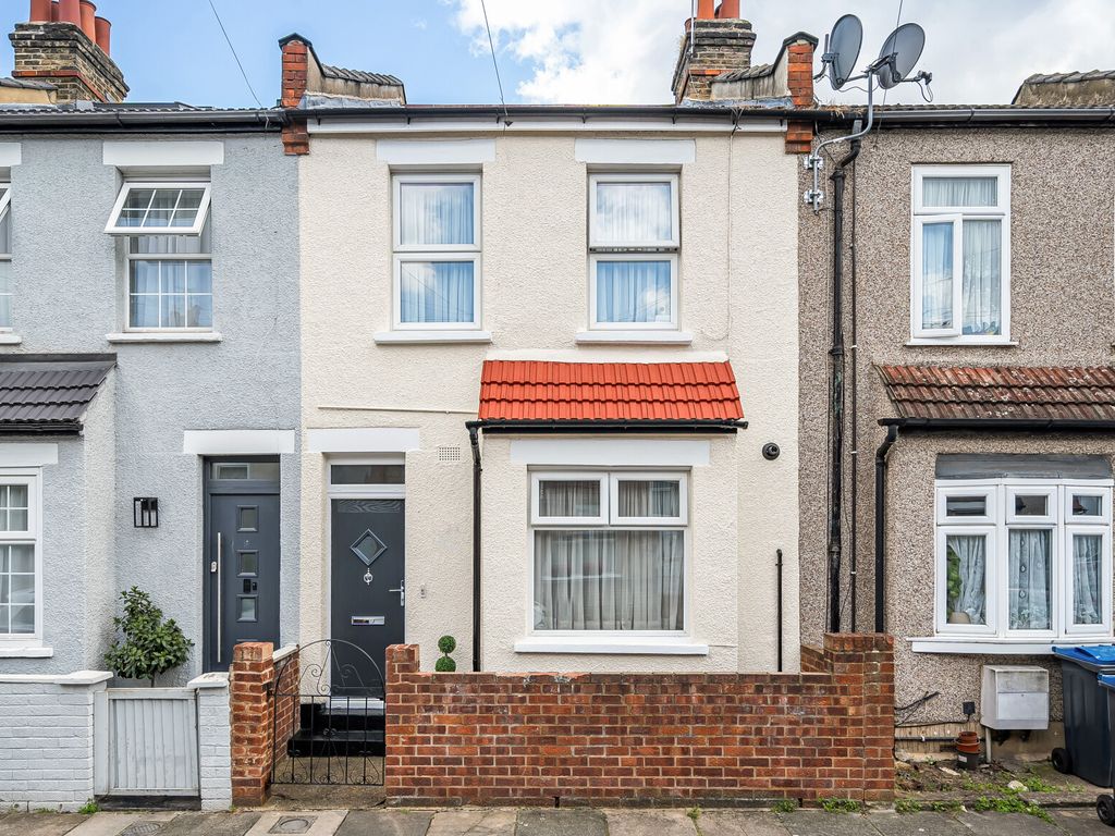 3 bed terraced house for sale in Seaton Road, Mitcham CR4, £450,000