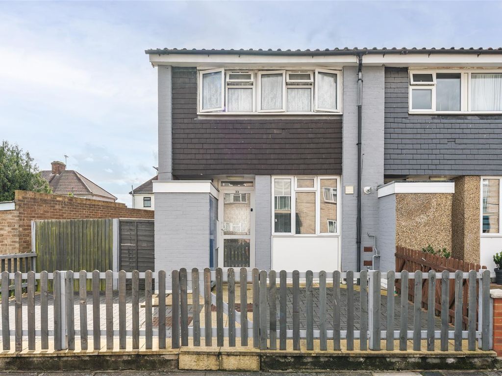 3 bed end terrace house for sale in Kennedy Avenue, Ponders End