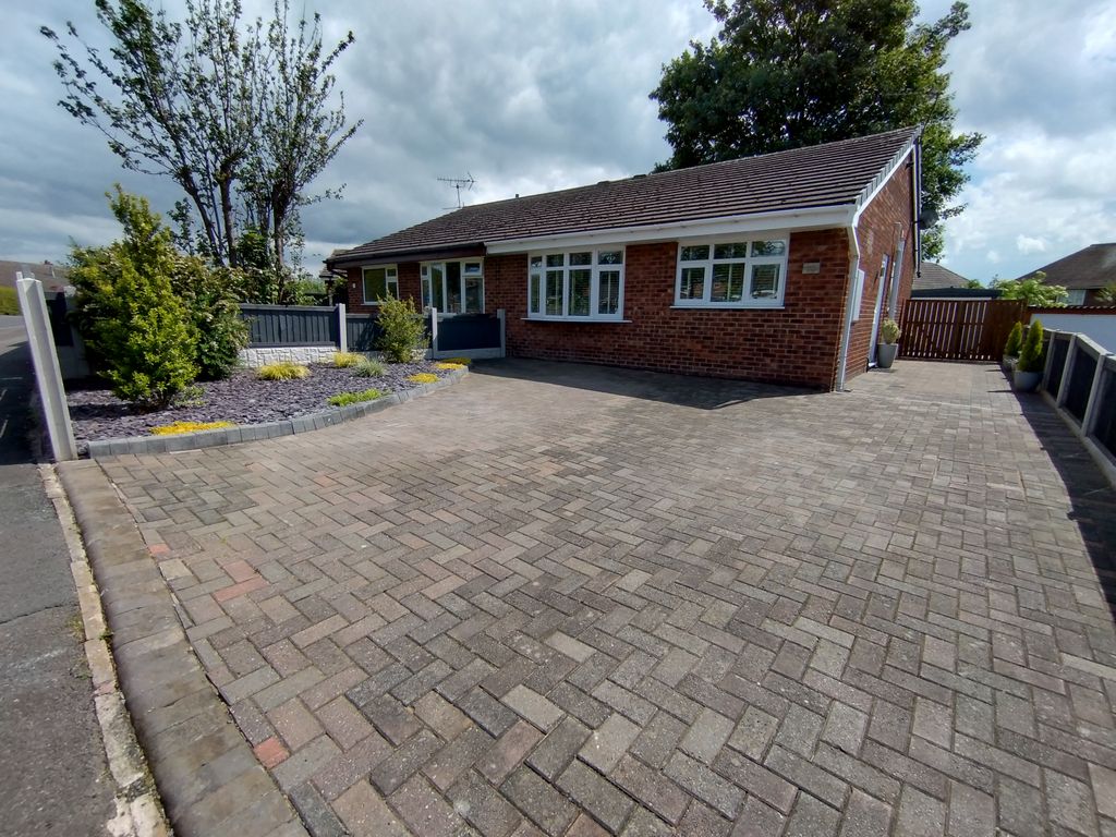 2 bed semidetached bungalow for sale in Unity Way, Talke, StokeOn