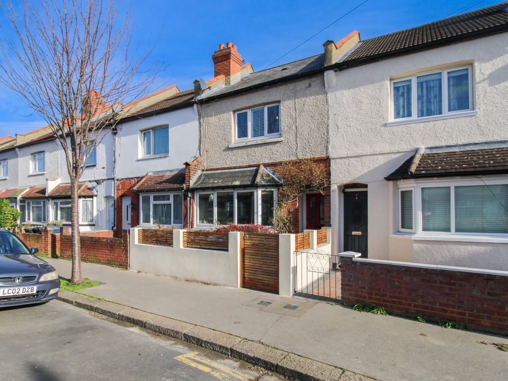2 bed terraced house to rent in Northway Road, Croydon CR0