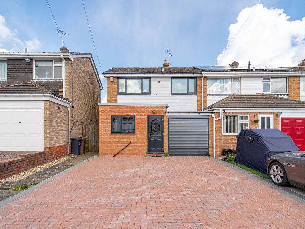 3 bed semidetached house for sale in Langley Hall Road, Solihull B92 Zoopla